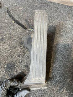 Педаль газа VW GOLF V5 Audi Skoda 1K1721503P 7142 фото