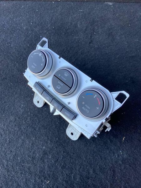 Блок управления печки/климат контролем Mazda 5 2005-2010 K1900CC30 9801 фото