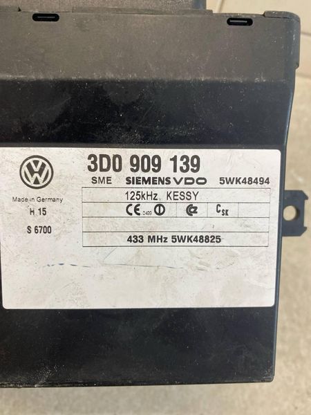 Блок комфорту центрального замка VW Phaeton 3D0909139 11887 фото