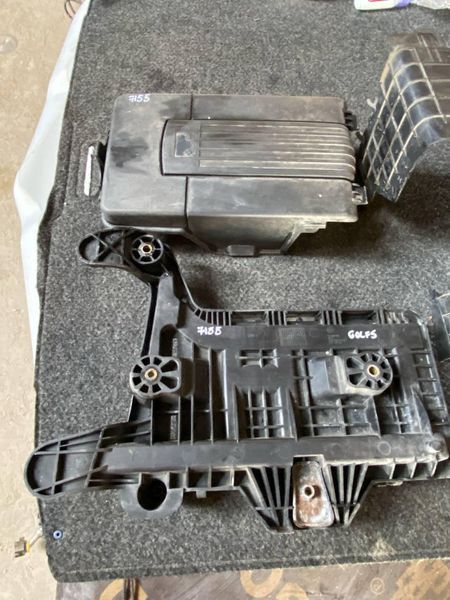 Комплект корпуса аккумулятора Volkswagen VW Golf V 5 1K0915443A 1K0915333C 1K0915336B 1K0915335C 7155 фото