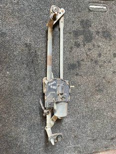 Моторчик стеклоочистителя переднего с трапецией в сборе VW Volkswagen Golf 5 V 1K1955119C BOSCH 0390241955 7160 фото