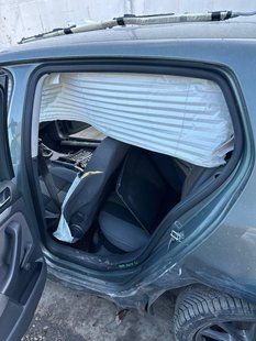 Ущільнювач дверей задніх лівих VW Golf 5 2003-2009 хетчбек 11679 фото