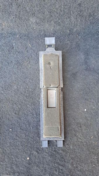 Крышка защита салонного фильтра Hyundai Santa Fe 2001-2006 762338000 10062 фото