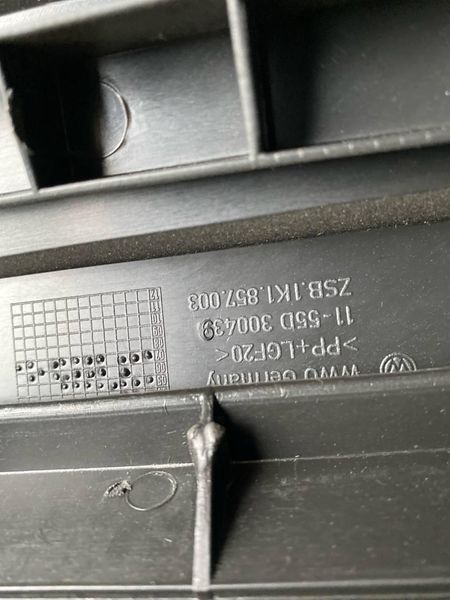 Торпедо панель VW Golf 5 2003-2009 1K1857003 12008 фото