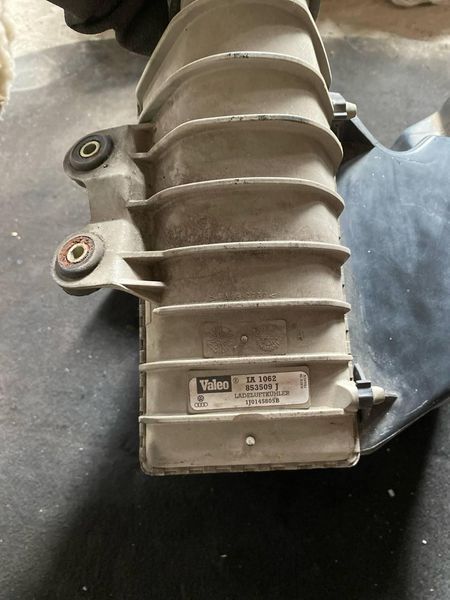 Інтеркулер комплект з патрубками Audi A3 8L 1.8T 8L0117339 1J0145805B 7482 фото