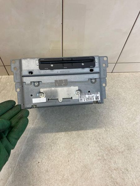 Радио магнитола CD навигация считыватель BMW 5 7 BMW F01 F10 F11 F07 927551001 11862 фото