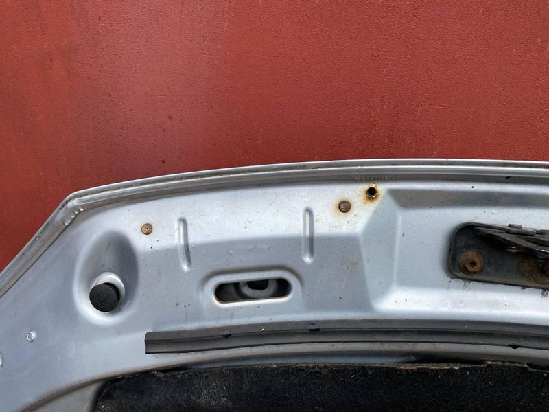 Капот VW Golf V 2003-2009 LA7W 1K0823031J 8972 фото