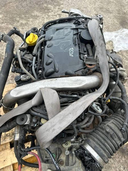 Двигун мотор Renault laguna 3 2.0 DCI Opel Vivaro Trafic M9R 802 M9RA802 12030 фото