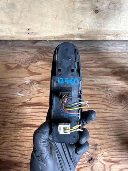 Блок кнопки управления стеклоподъемника Citroen C4 Picasso 2006-2013 96639382ZD 12760 фото