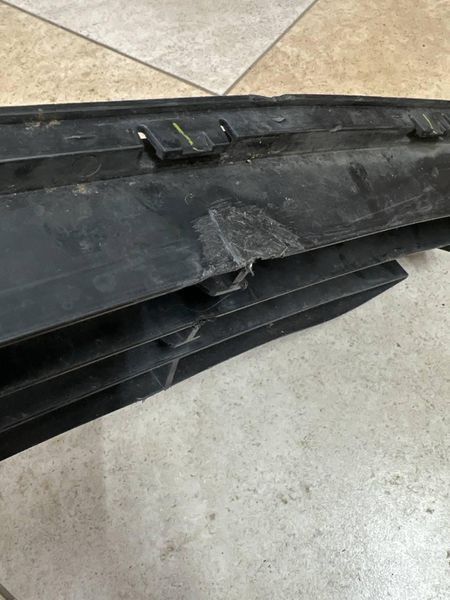 Нижняя решетка переднего бампера Nissan Rogue 17-62254-6FL0A 4048 фото