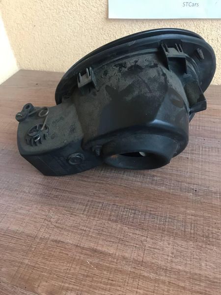 Корпус лючок бензобака топливного бака chrysler 200 15-17 68137578AC 2553 фото