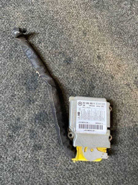 Блок управления Airbag VAG Volkswagen Golf 5 1K0909605R 7134 фото