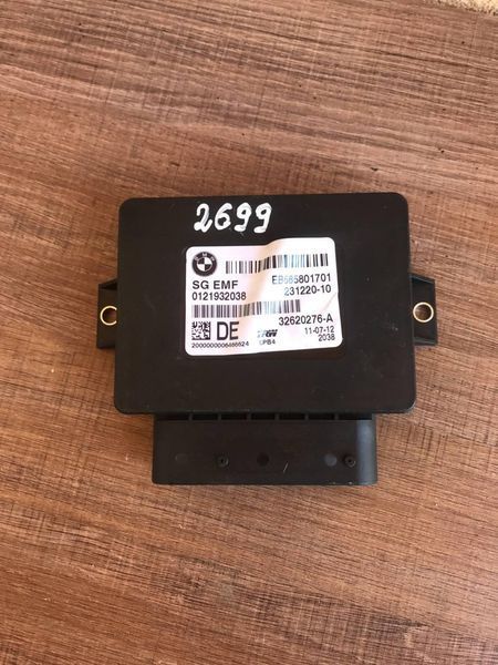 Модуль блок управления ручного тормоза BMW F10 F11 EMF EB685801701 2699 фото
