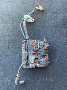 Блок запобіжників BSM L11 Peugeot 307 2001-2008 9661708280 9570 фото