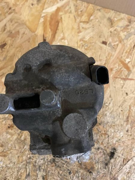 Компрессор кондиционера VW Golf 5, A3 8P, Octavia A5, Touran 1.6 FSI 1K0820803F 10467 фото